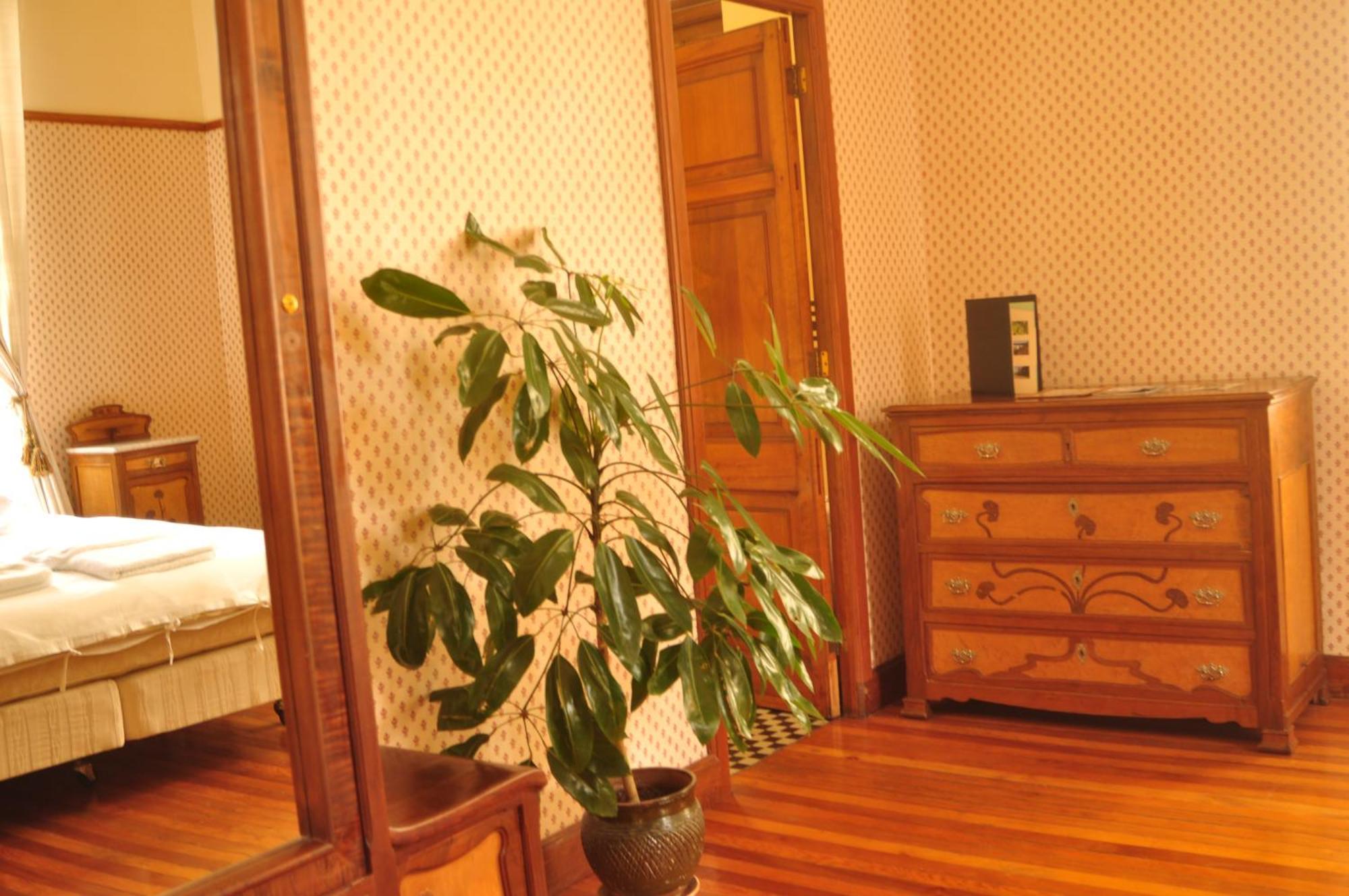 Boutique El Consulado
